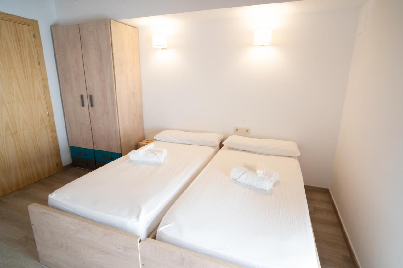 Lo Moli De Bot Hostel Bagian luar foto